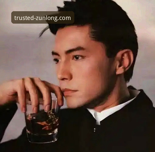 传统娱乐vs现代在线平台:尊龙体育平台如何实现最新尊龙娱乐安心无忧体验?